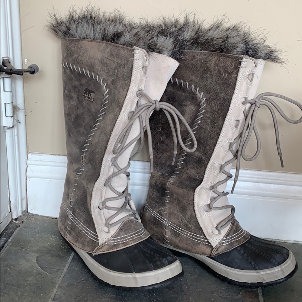 Sorel Joan of the Arctic